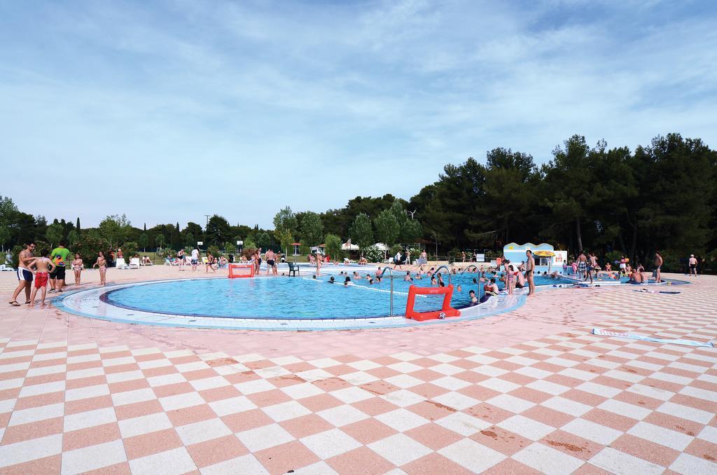 Happy Camp Mobile Homes In Centro Vacanze Bi Village Fažana Esterno foto