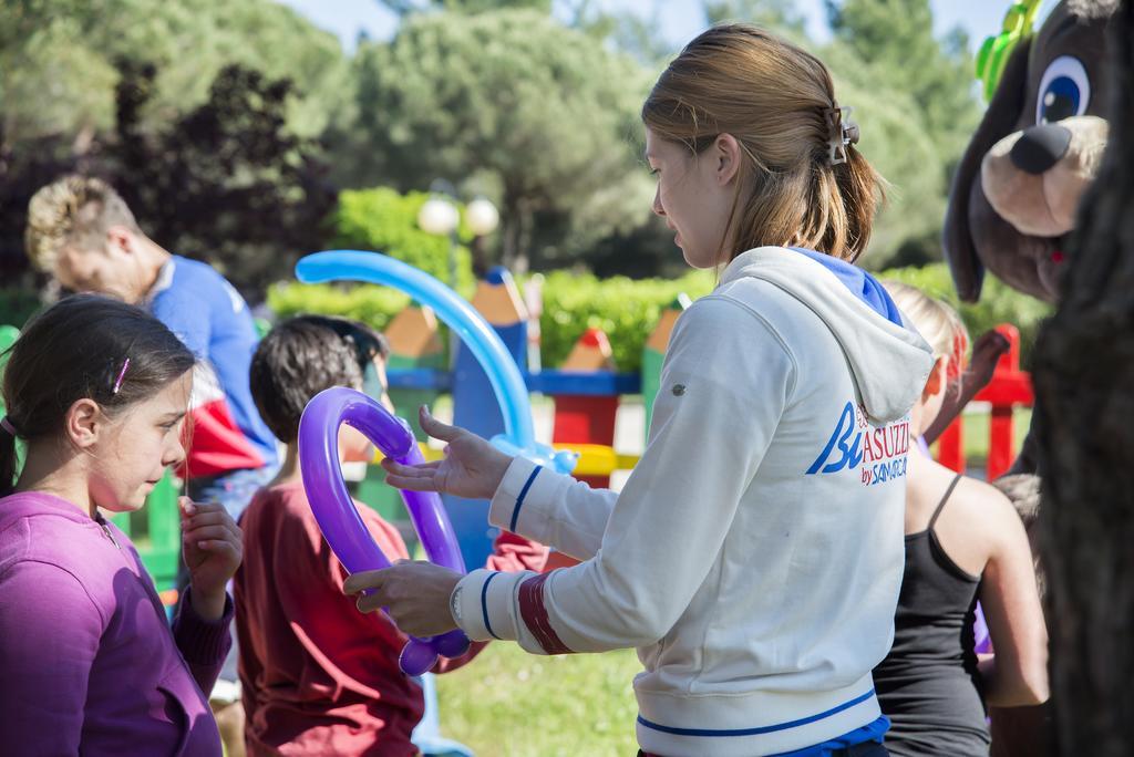 Happy Camp Mobile Homes In Centro Vacanze Bi Village Fažana Esterno foto